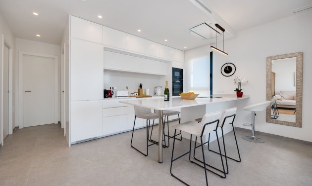 Reventa - Apartamento -
Campoamor - Las Colinas Golf and Country Club