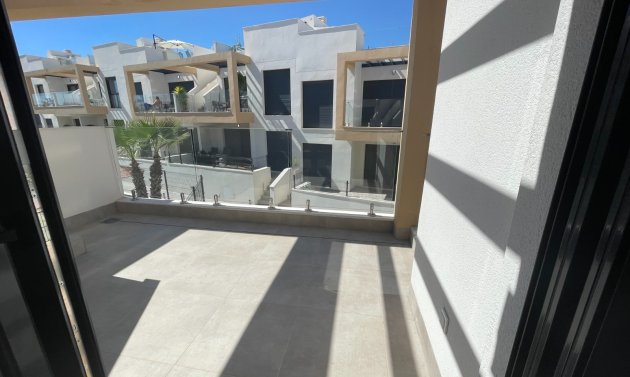 Reventa - Apartamento -
Villamartín - PAU 26