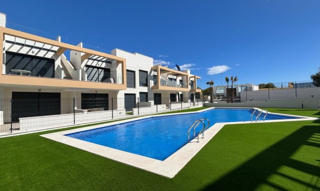 Reventa - Apartamento -
Villamartín - PAU 26