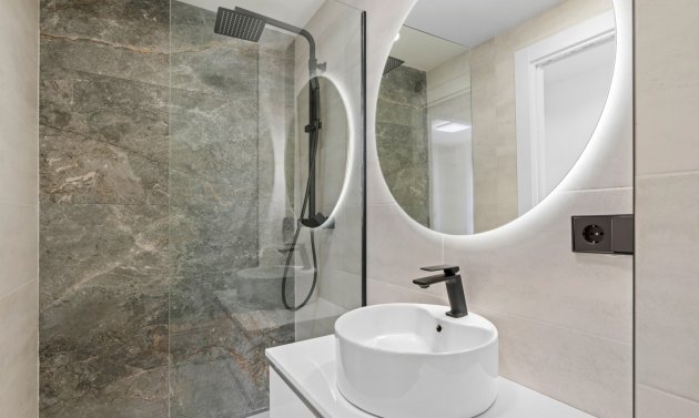Resale - Semi Detached Villa -
Torre de la Horadada