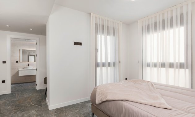 Resale - Semi Detached Villa -
Torre de la Horadada