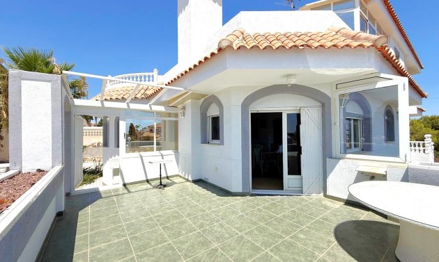 Resale - Villa -
San Miguel de Salinas - Blue Lagoon