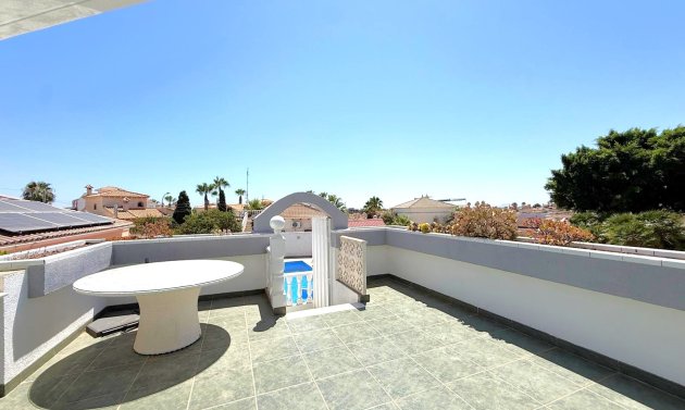 Resale - Villa -
San Miguel de Salinas - Blue Lagoon