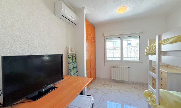 Resale - Villa -
San Miguel de Salinas - Blue Lagoon