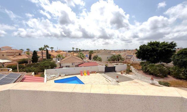 Resale - Villa -
San Miguel de Salinas - Blue Lagoon