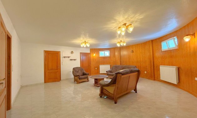 Resale - Villa -
San Miguel de Salinas - Blue Lagoon