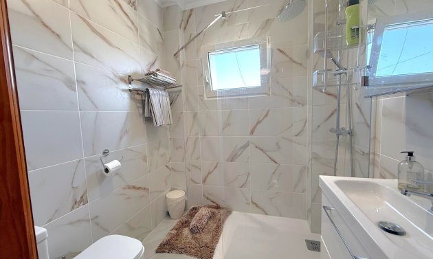 Resale - Villa -
San Miguel de Salinas - Blue Lagoon