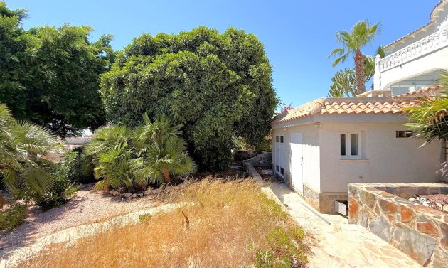 Resale - Villa -
San Miguel de Salinas - Blue Lagoon