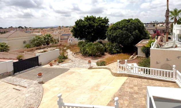 Resale - Villa -
San Miguel de Salinas - Blue Lagoon