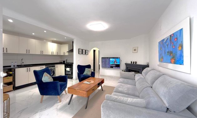 Resale - Townhouse -
Orihuela Costa - Villamartín