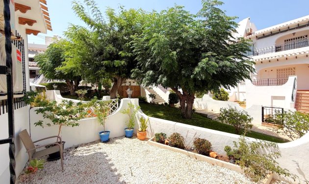 Resale - Townhouse -
Orihuela Costa - Villamartín