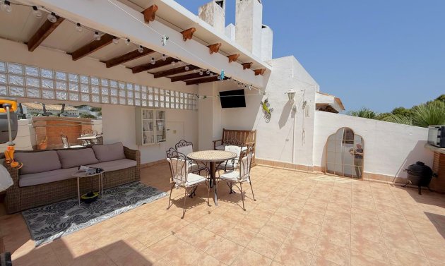 Resale - Townhouse -
Orihuela Costa - Villamartín