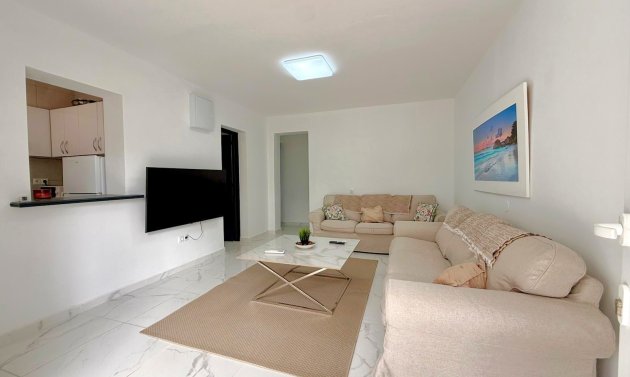 Resale - Townhouse -
Orihuela Costa - Villamartín