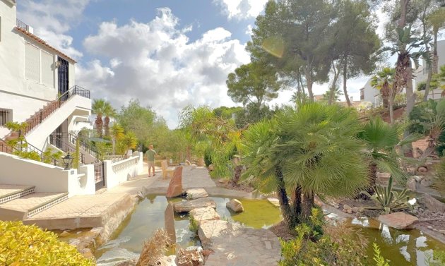 Resale - Townhouse -
Orihuela Costa - Villamartín