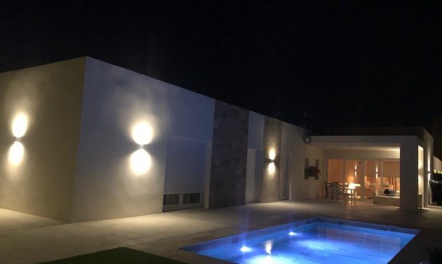 Obra nueva - Villa -
Pinoso - Casas Pastor