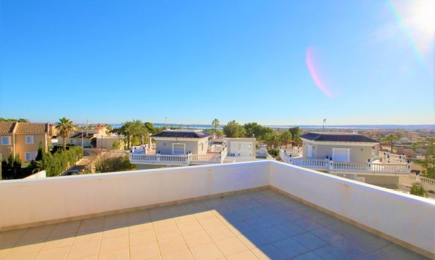 Resale - Villa -
Rojales - Ciudad Quesada