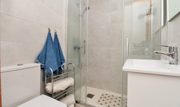 Resale - Apartment -
Villamartín - Las Violetas