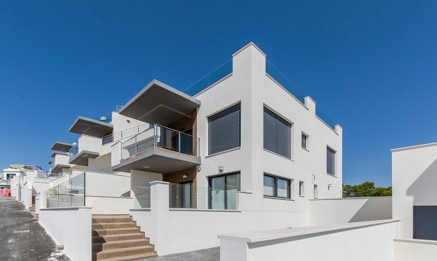 Neue Gebäude - Bungalow -
San Miguel de Salinas - Cerro Del Sol
