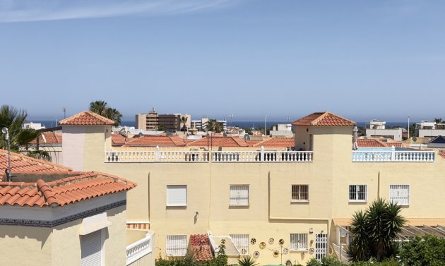 Återförsäljning - Radhus -
La Zenia