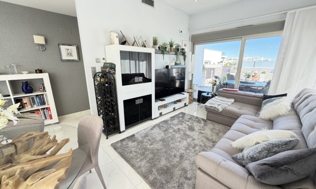 Resale - Villa -
Villamartín - Villamartin