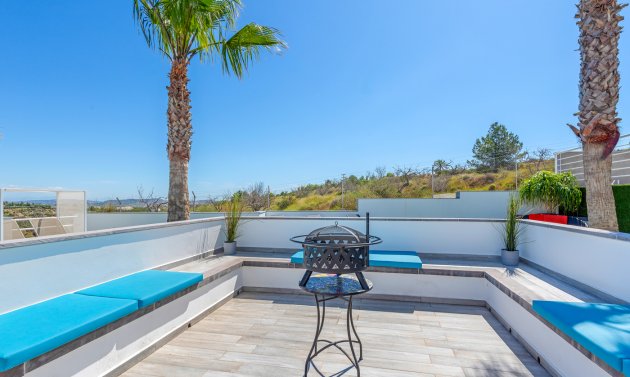 Reventa - Villa -
Torremendo
