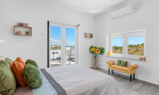 Reventa - Villa -
Torremendo