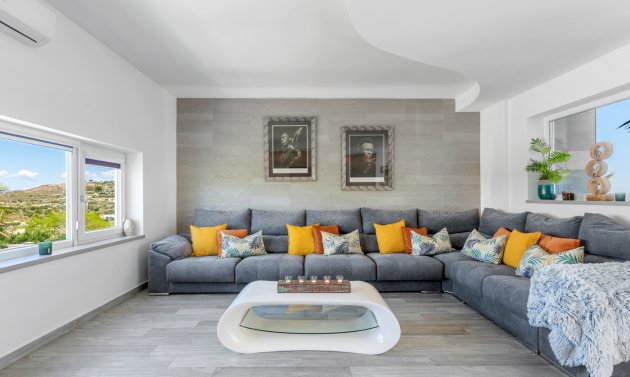 Reventa - Villa -
Torremendo