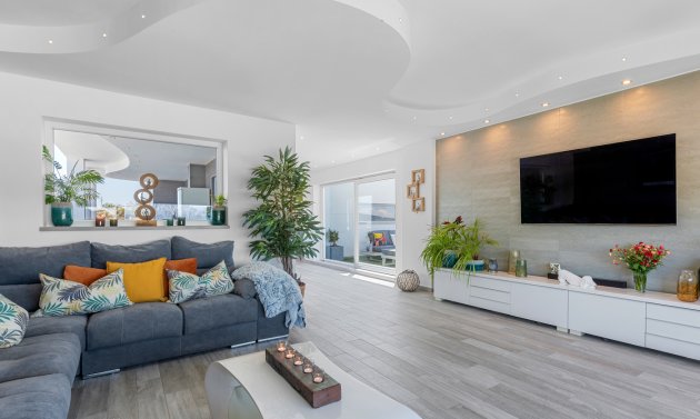 Reventa - Villa -
Torremendo