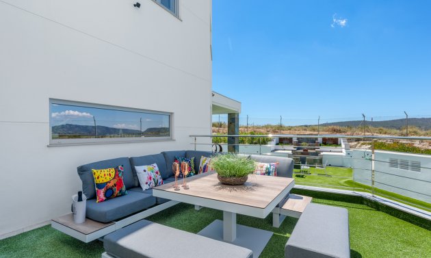 Reventa - Villa -
Torremendo