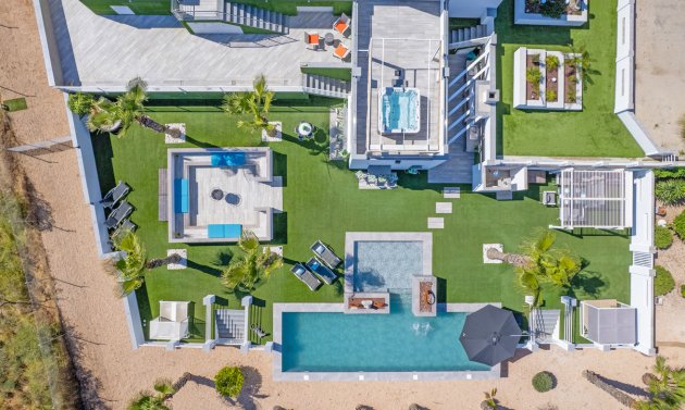 Reventa - Villa -
Torremendo