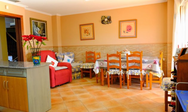 Reventa - Finca -
Orihuela Costa - Orihuela