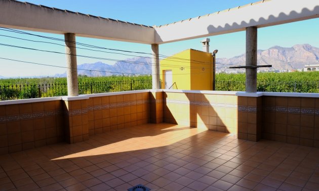 Reventa - Finca -
Orihuela Costa - Orihuela