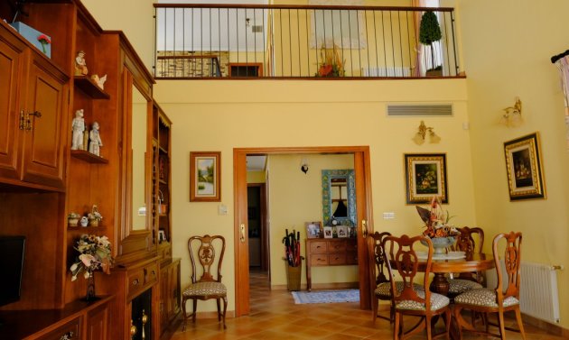 Reventa - Finca -
Orihuela Costa - Orihuela