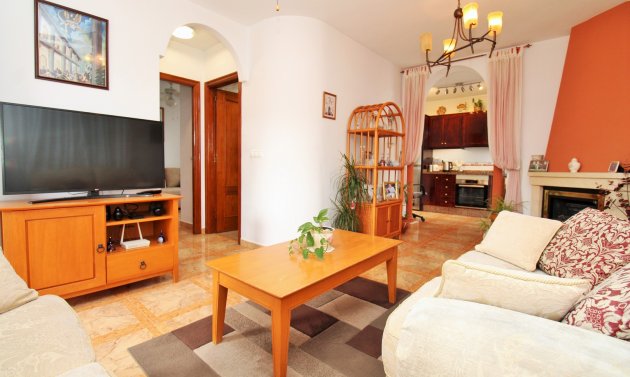 Reventa - Apartament -
Villamartín - PAU 8