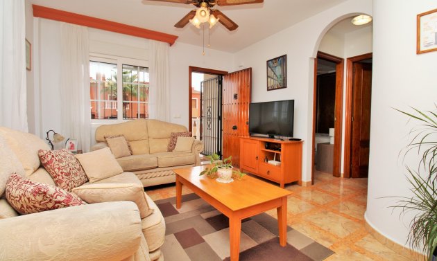 Reventa - Apartament -
Villamartín - PAU 8