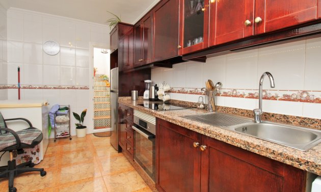 Reventa - Apartament -
Villamartín - PAU 8
