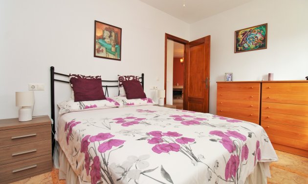 Reventa - Apartament -
Villamartín - PAU 8