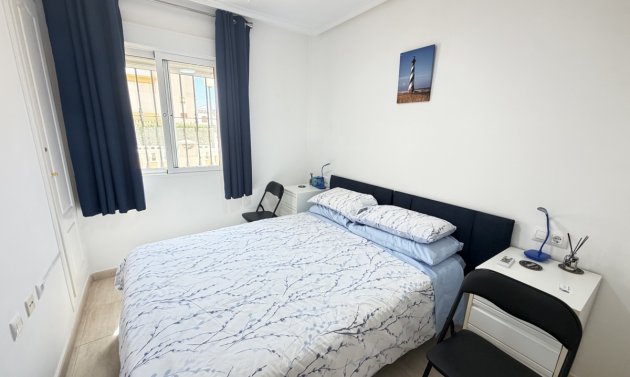 Resale - Townhouse -
Villamartín - Villamartin
