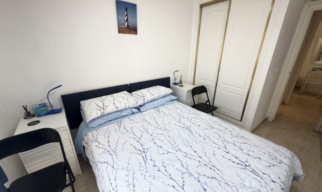 Resale - Townhouse -
Villamartín - Villamartin