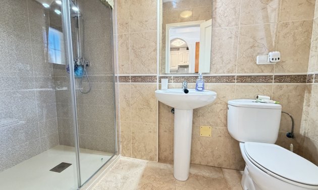 Reventa - Adosado -
Campoamor Golf