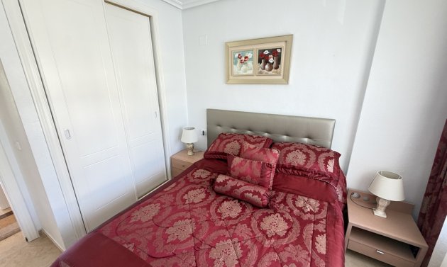 Reventa - Adosado -
Campoamor Golf