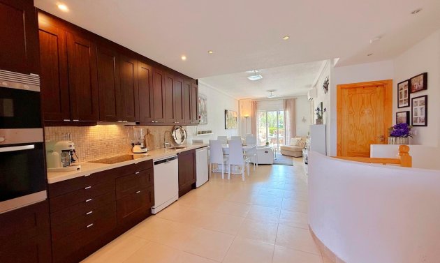 Resale - Apartament -
Orihuela Costa - Villamartín