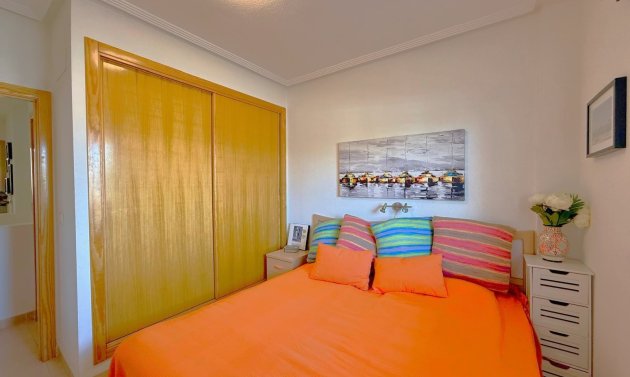 Resale - Apartament -
Orihuela Costa - Villamartín