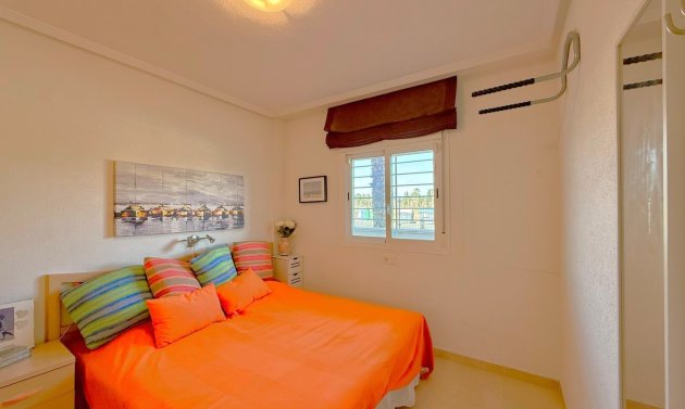 Resale - Apartament -
Orihuela Costa - Villamartín