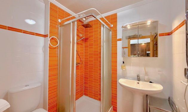 Resale - Apartament -
Orihuela Costa - Villamartín