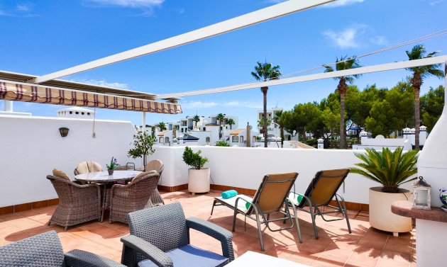 Wiederverkauf - Apartment - Top Floor -
Orihuela Costa - Villamartín