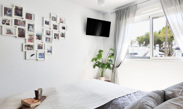 Wiederverkauf - Apartment - Top Floor -
Orihuela Costa - Villamartín