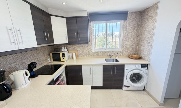 Resale - Apartment -
Cabo Roig
