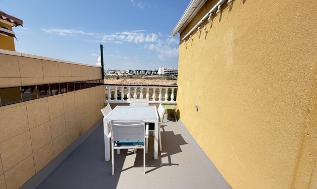 Resale - Apartment -
Cabo Roig