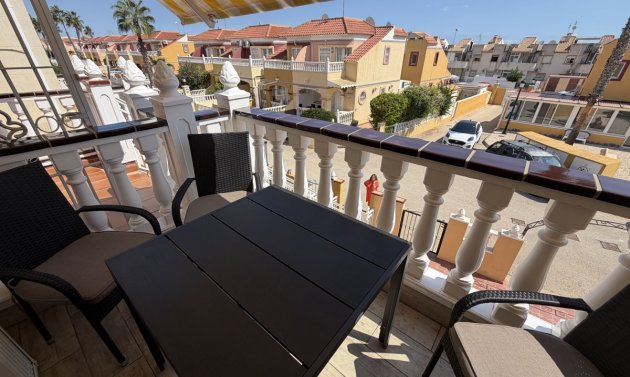 Resale - Apartment -
Cabo Roig